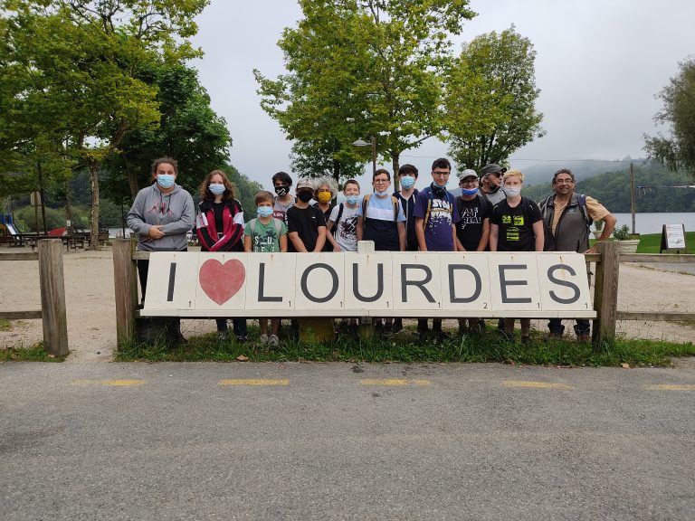 Des ados à la découverte de la Tourbière de Lourdes