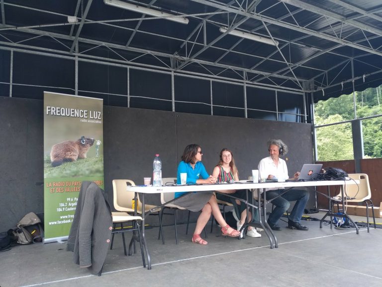 les animateurs avec la directrice du PLVG