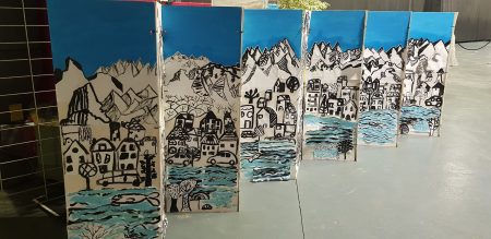 oeuvres des élèves exposés à Lourdes