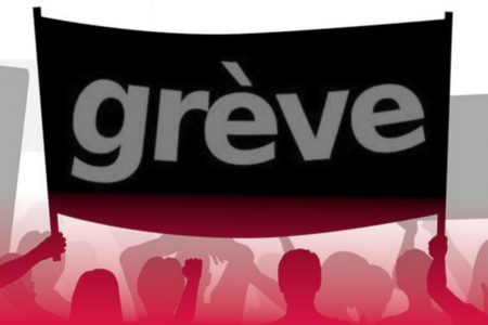 Illustration montrant des manifestants tenant une banderole sur laquelle est écrit "grève"