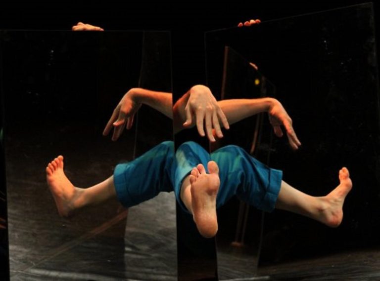 Un spectacle de danse contemporaine ce jeudi 12 Fevrier à 16h30 à Luz !